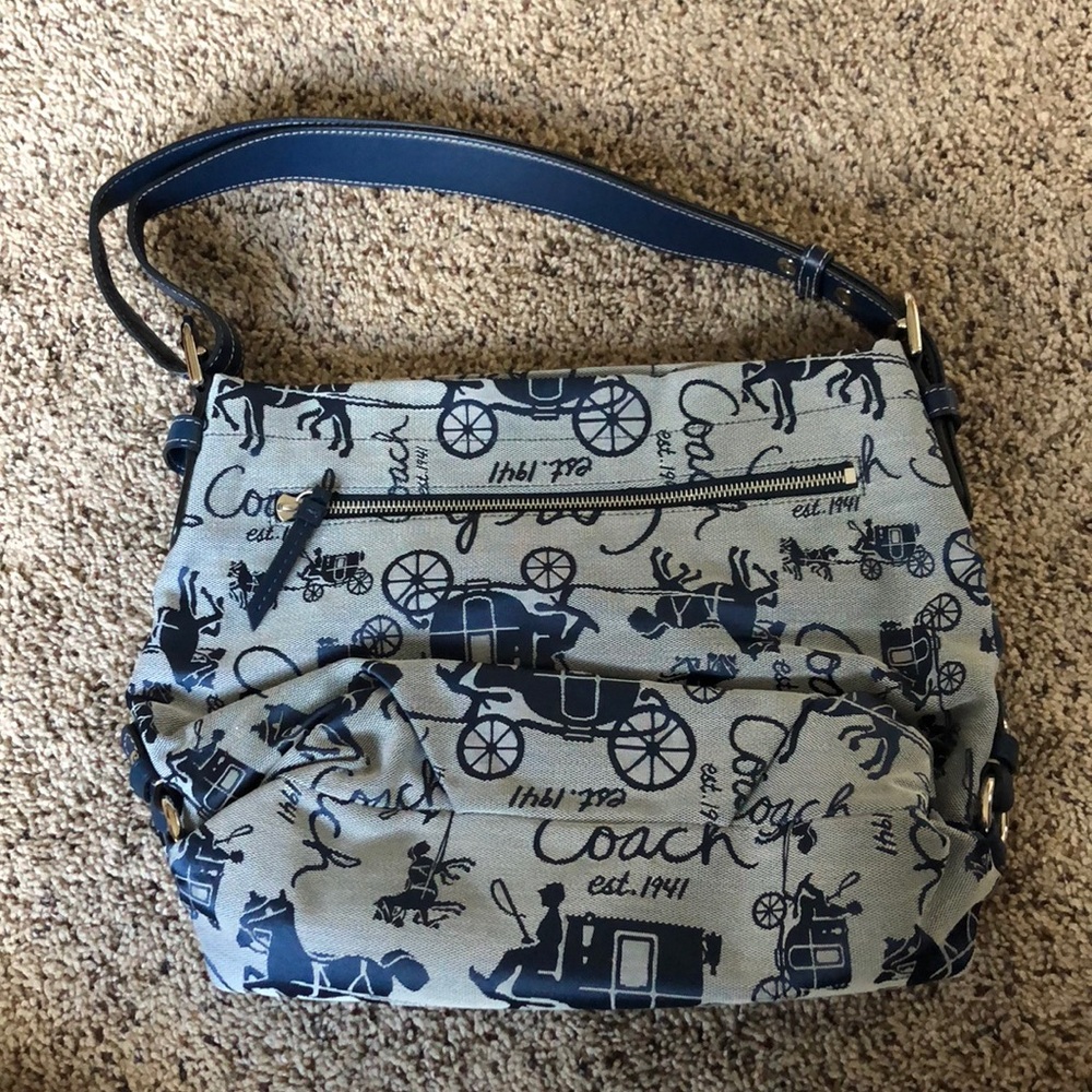 Coach Shoulder Bag